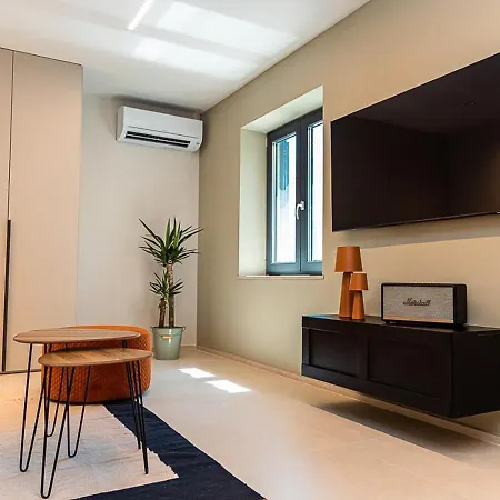 Double B Apartment Turan Esterno foto