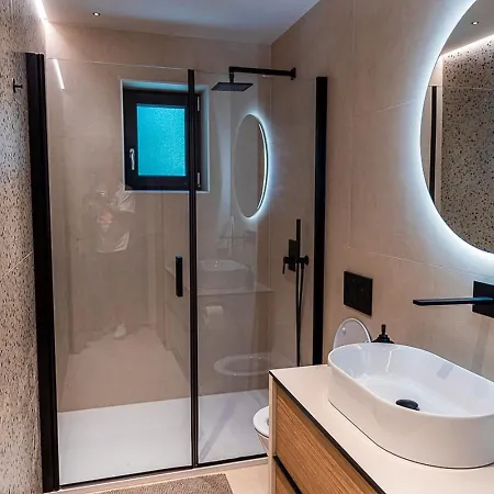 Double B Apartment Turan Esterno foto